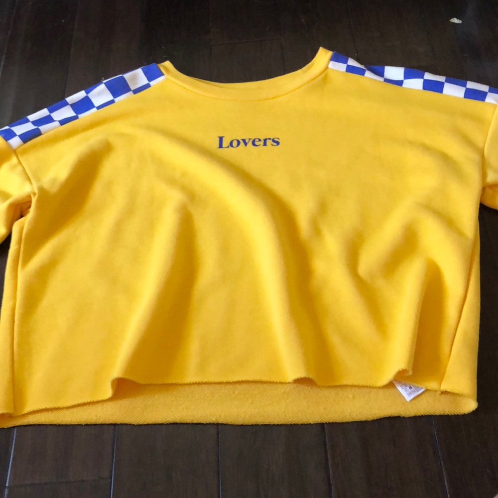 A cropped long sleeve sweatshirt